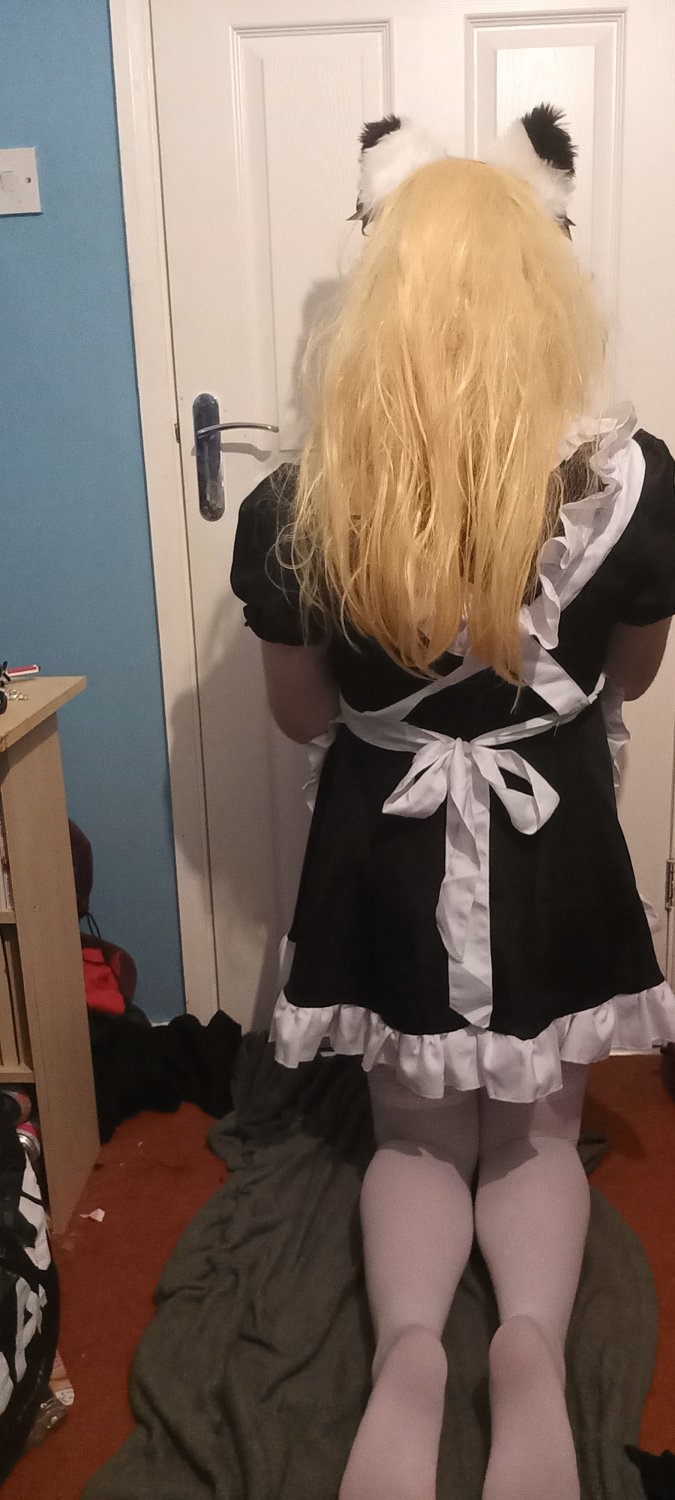 Sissy Maid to be exposed fully kik sissygurl4567 #YPl0X3CD